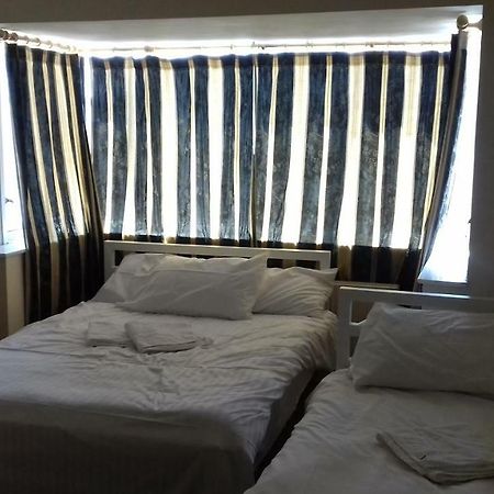 Haven House Hotel Сътън он Сий Екстериор снимка